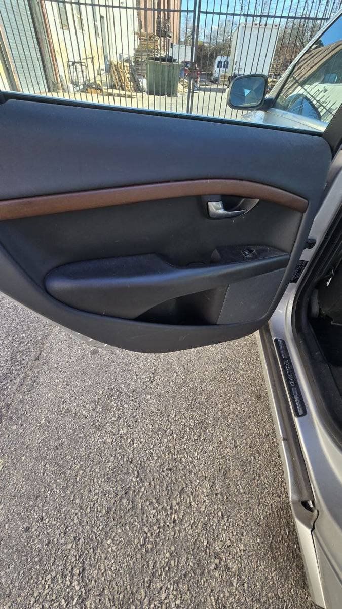 Used 2008 Volvo S80 3.2 FWD image 11