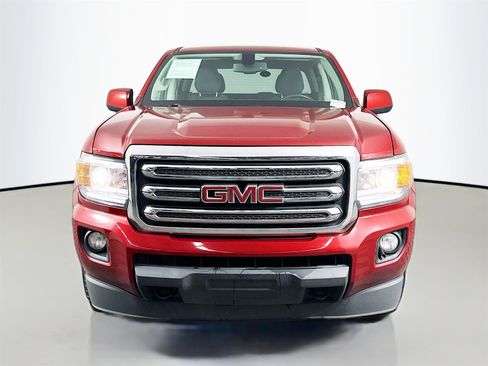 Used 2015 GMC Canyon SLE image 2