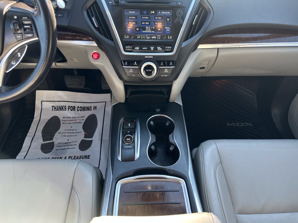 Used 2017 Acura MDX w/ Technology Package AWD/4WD image 36