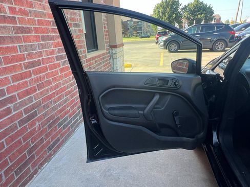Used 2019 Ford Fiesta S FWD image 10