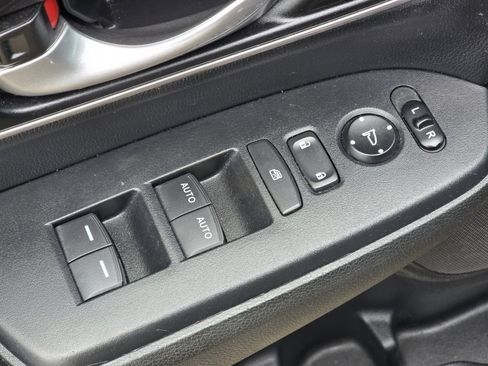 Used 2022 Honda CR-V Touring image 23