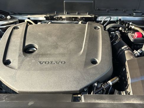 Certified 2023 Volvo XC90 B6 Plus w/ Protection Package AWD/4WD image 31
