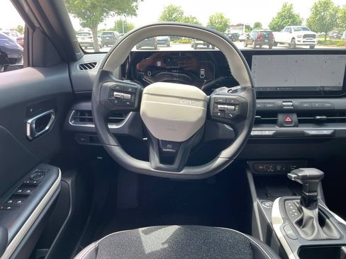 Used 2025 Kia K4 GT-Line w/ GT-Line Sunroof Package FWD image 13