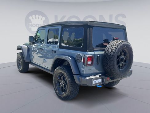 Used 2024 Jeep Wrangler Unlimited AWD/4WD image 14