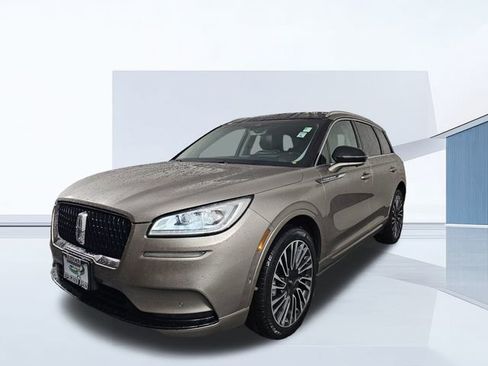 Used 2021 Lincoln Corsair Reserve w/ Equipment Group 201A image 4