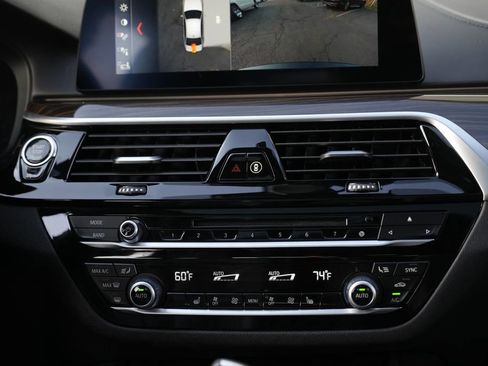 Used 2019 BMW 540i xDrive w/ M Sport Package AWD/4WD image 43