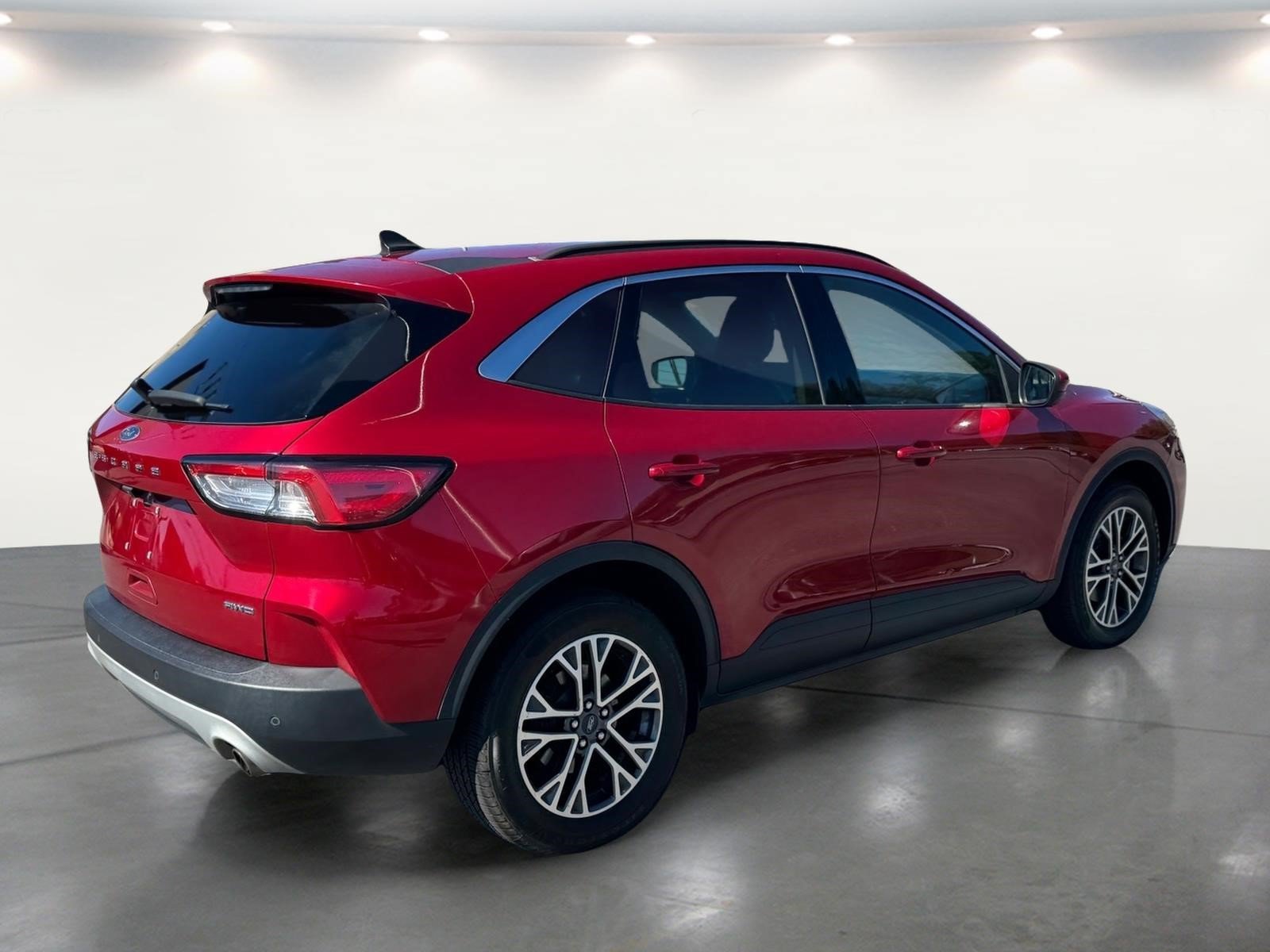 Used 2020 Ford Escape SEL AWD/4WD image 3