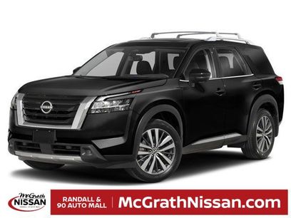 Certified 2022 Nissan Pathfinder Platinum w/ Cargo Package