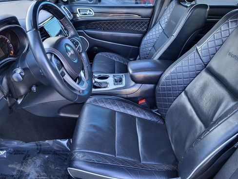 Used 2019 Jeep Grand Cherokee Summit image 16