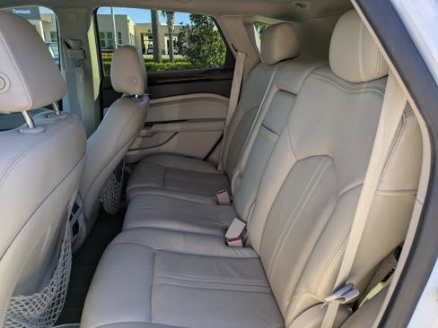 Used 2015 Cadillac SRX Performance w/ Driver Awareness Package image 15