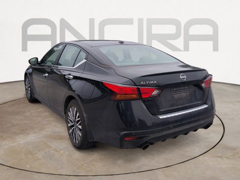 Used 2023 Nissan Altima 2.5 SV w/ SV Premium Package FWD image 4