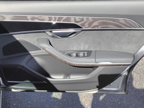Certified 2022 Audi A8 L 3.0T image 24