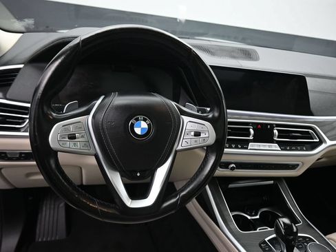 Used 2019 BMW X7 xDrive40i w/ Premium Package AWD/4WD image 15