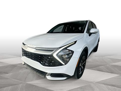 Used 2023 Kia Sportage EX FWD image 4
