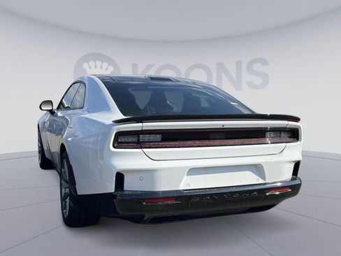New 2025 Dodge Charger R/T Scat Pack w/ Track Pack image 2