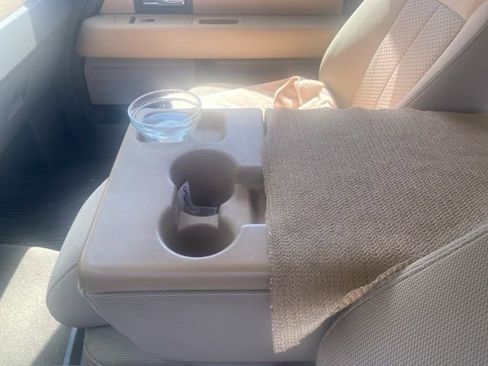 Used 2012 Ford F150 XLT w/ XLT Chrome Pkg image 19