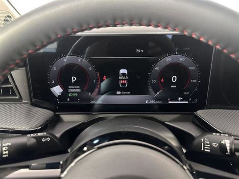 New 2025 Nissan Kicks SR w/ Illumination Package image 25