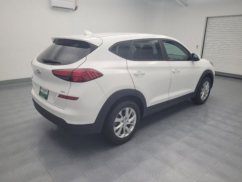Used 2019 Hyundai Tucson SE AWD/4WD image 10