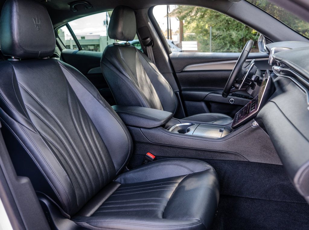 Used 2023 Maserati Grecale GT AWD/4WD image 21