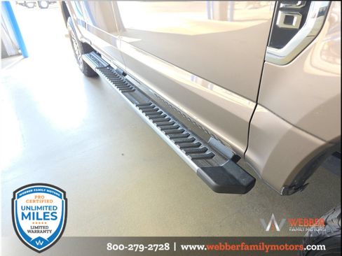 Used 2022 Ford F250 Lariat w/ Lariat Ultimate Package AWD/4WD image 5