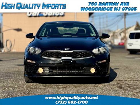 Used 2021 Kia Forte LXS image 2