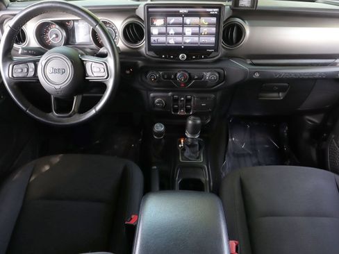 Used 2019 Jeep Wrangler Unlimited Sport S AWD/4WD image 8