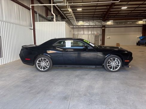 Used 2022 Dodge Challenger GT image 1
