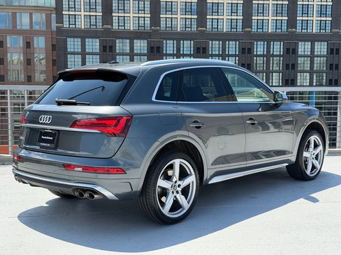 Used 2022 Audi SQ5 Premium Plus AWD/4WD image 9