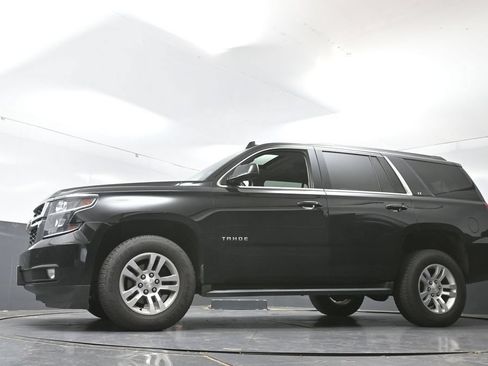 Used 2016 Chevrolet Tahoe LT w/ Luxury Package AWD/4WD image 28