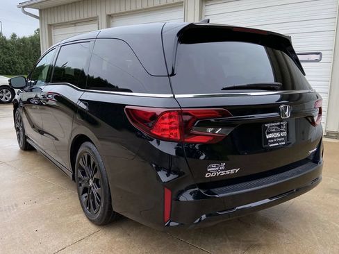Used 2025 Honda Odyssey Sport-L image 5