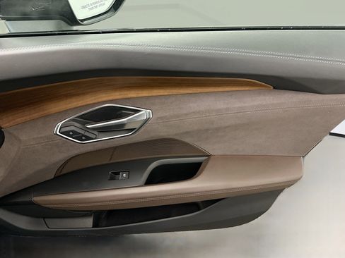 Used 2022 Audi e-tron GT Premium Plus image 35