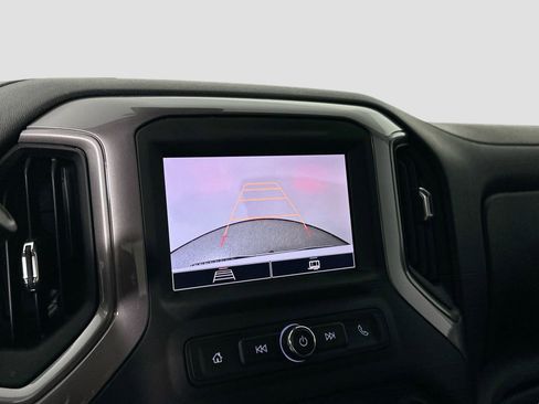 Used 2023 Chevrolet Silverado 1500 Custom image 11