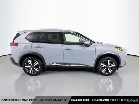 Certified 2023 Nissan Rogue SL w/ SL Premium Package FWD image 4