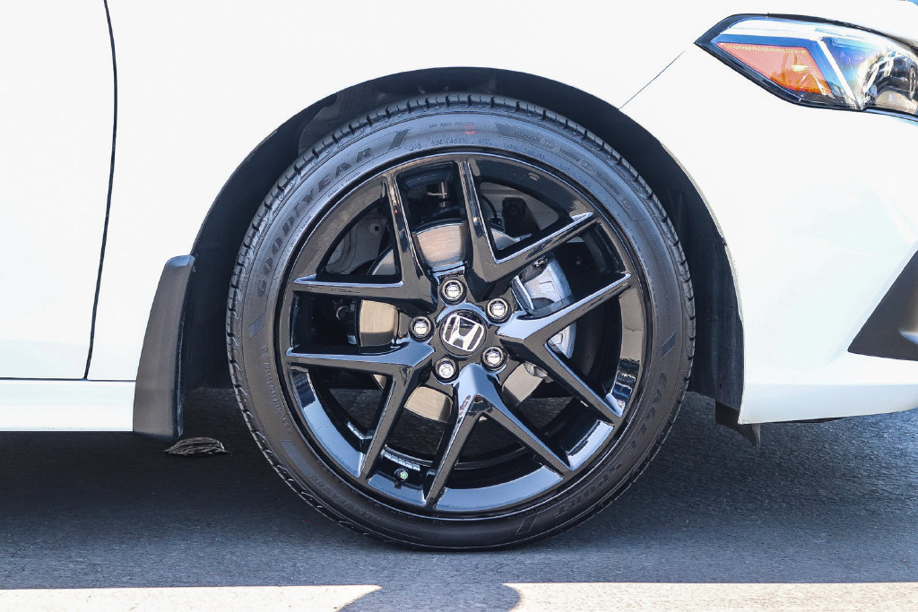 Used 2024 Honda Civic Sport image 11