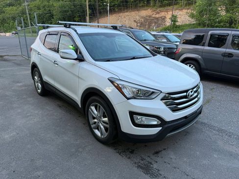 Used 2014 Hyundai Santa Fe Sport 2.0T w/ Navigation Package 06 AWD/4WD image 1