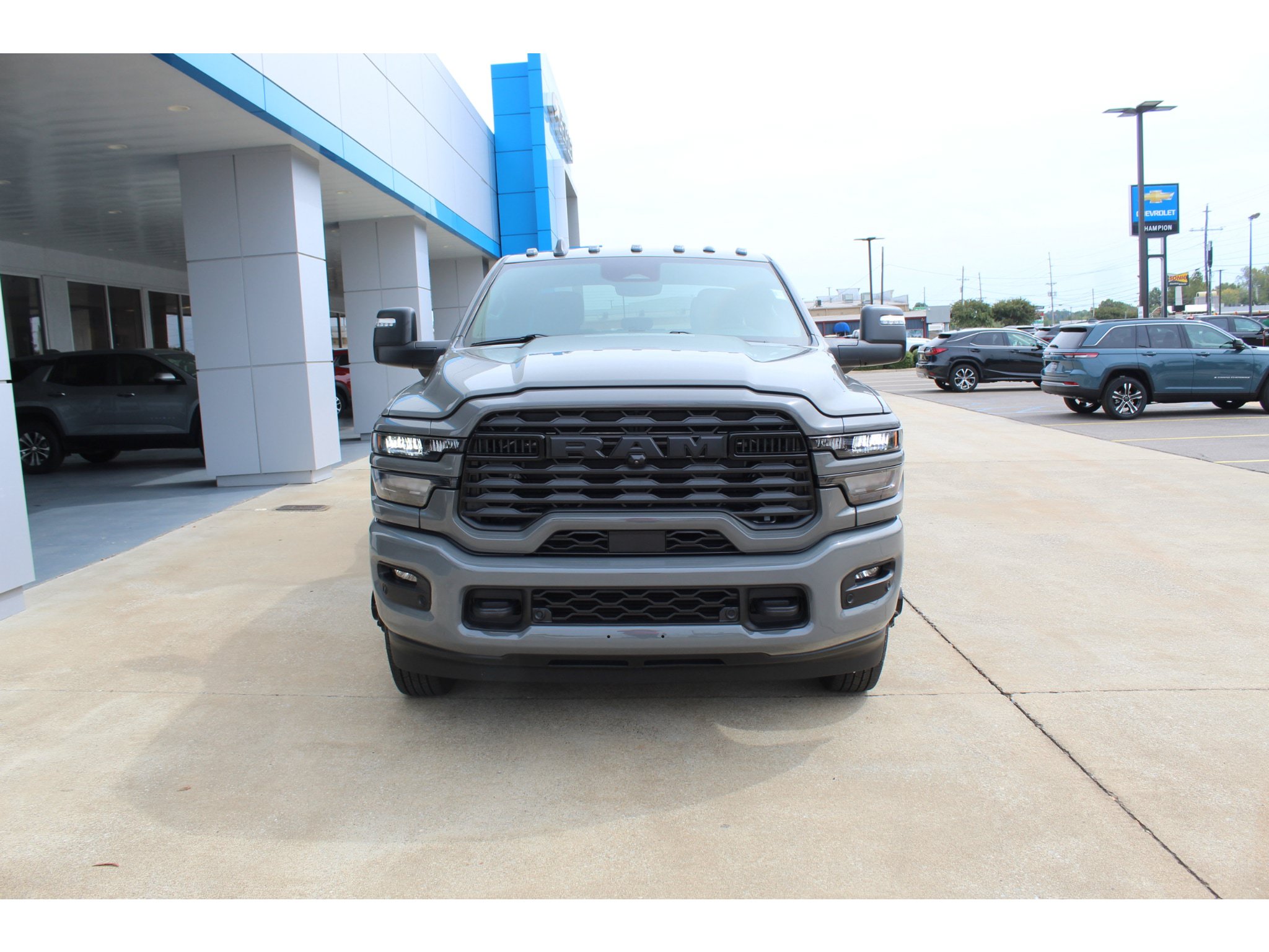 New 2026 RAM 3500 Big Horn AWD/4WD image 3