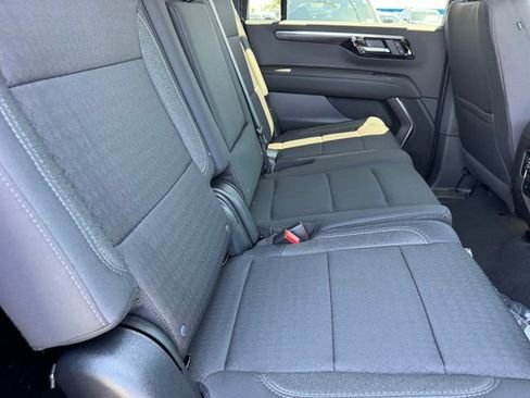 New 2026 Chevrolet Suburban LS w/ LS Custom Edition RWD image 8