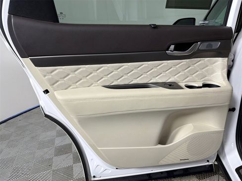 Used 2020 Hyundai Palisade Limited image 24
