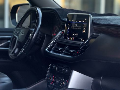 Used 2021 Chevrolet Tahoe Z71 image 13