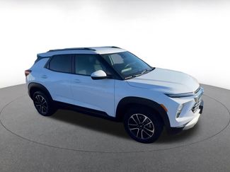 Used 2025 Chevrolet TrailBlazer LT video 2