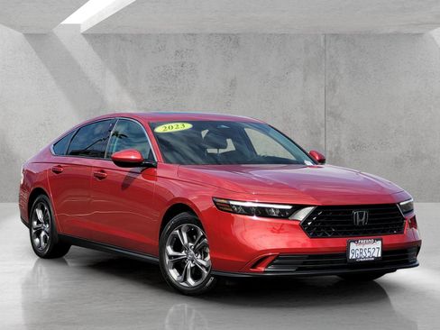 Used 2023 Honda Accord EX image 2