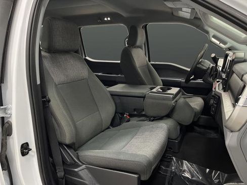 Used 2024 Ford F250 XLT image 28