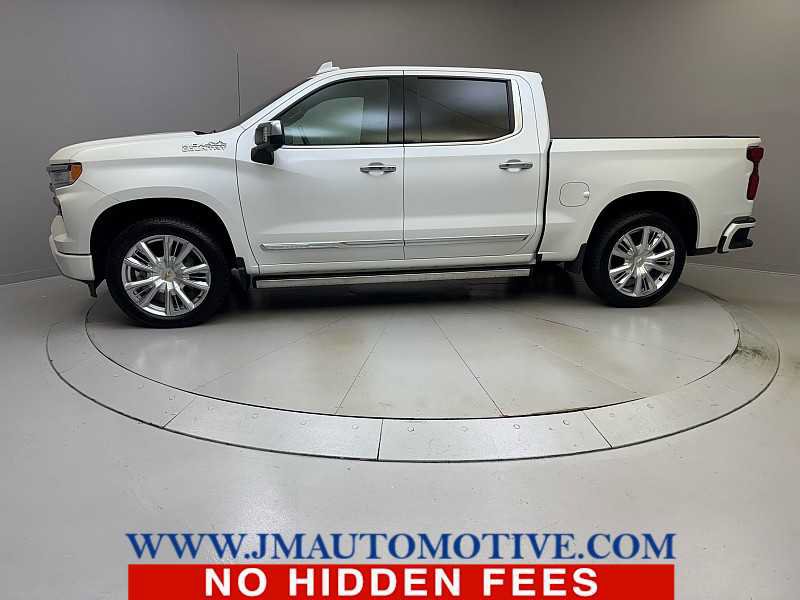 Used 2023 Chevrolet Silverado 1500 High Country w/ High Country Premium Package AWD/4WD image 2
