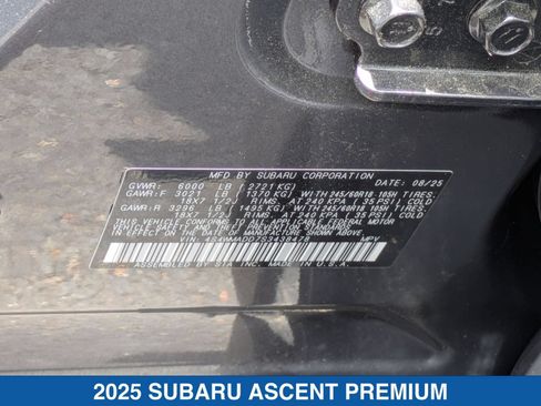 Certified 2025 Subaru Ascent Premium AWD/4WD image 39