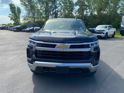 Used 2023 Chevrolet Silverado 1500 LT w/ Z71 Off-Road Package AWD/4WD image 20