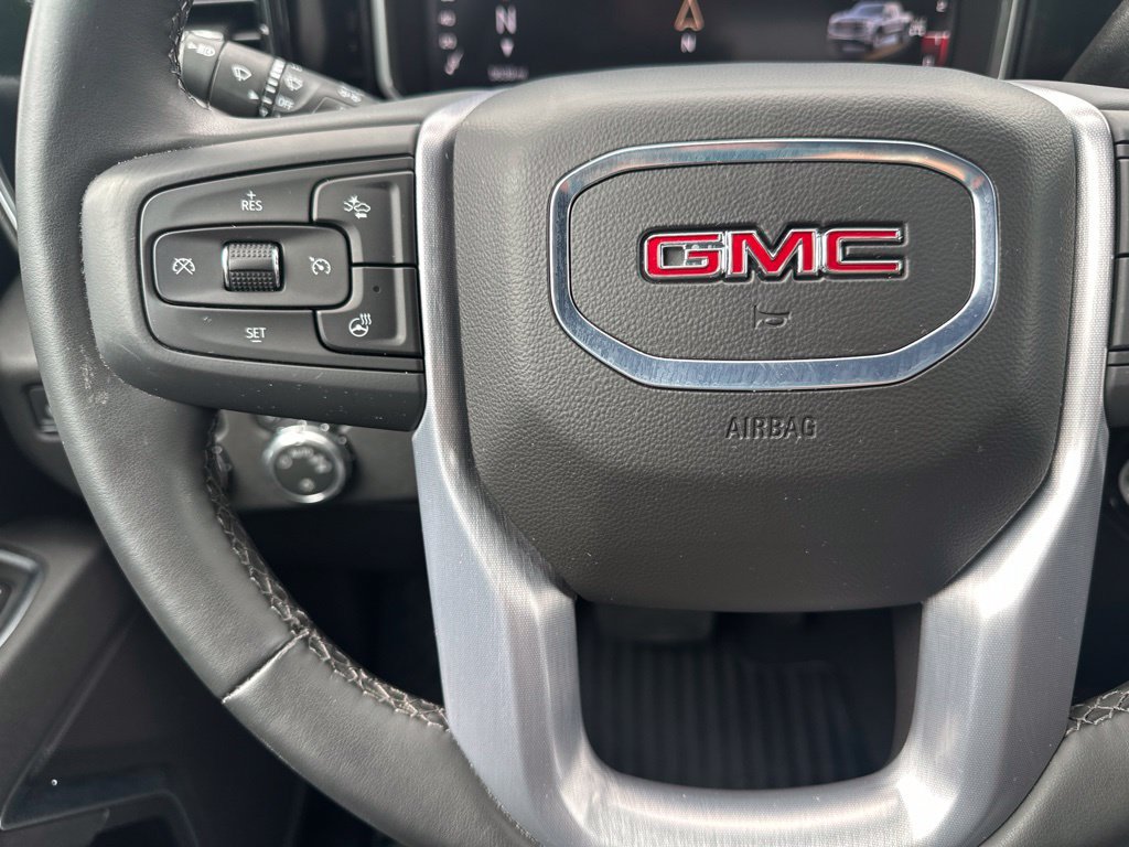 Used 2026 GMC Sierra 1500 SLE AWD/4WD image 16