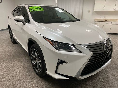 Used 2018 Lexus RX 350 FWD w/ Premium Package image 3
