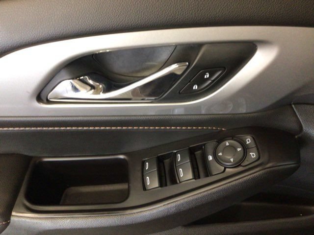 Used 2020 Chevrolet Traverse LS AWD/4WD image 14