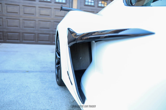 Used 2025 Chevrolet Corvette Z06 w/ Z07 Performance Package RWD image 60