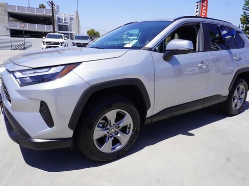 Certified 2024 Toyota RAV4 XLE FWD image 4